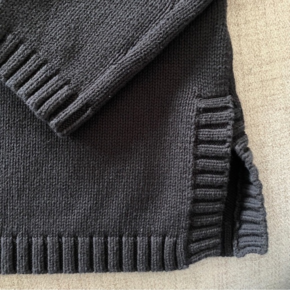 Eddie Bauer Black Notch Neck 3/4 Sleeve Sweater - Picture 5 of 5